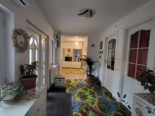 Bucurestii Noi, casa, 4 camere, constructie 1970, teren 259 mp,