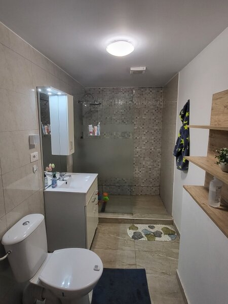 Bucurestii Noi, casa, 4 camere, constructie 1970, teren 259 mp,