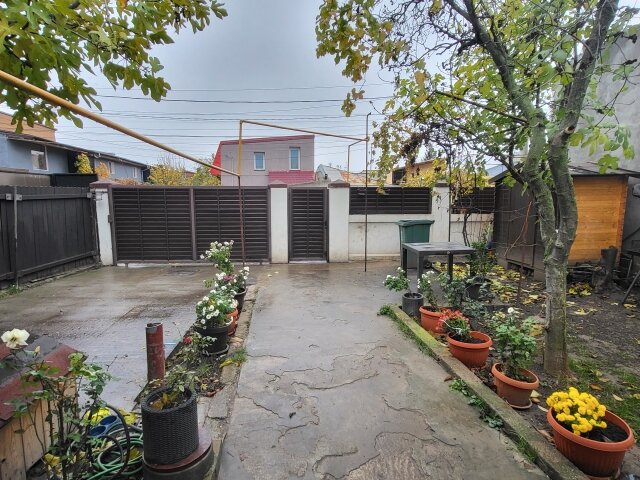 Bucurestii Noi, casa, 4 camere, constructie 1970, teren 259 mp,